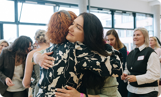 oleg-ivanov-e6hPRm78lxg-unsplash 1